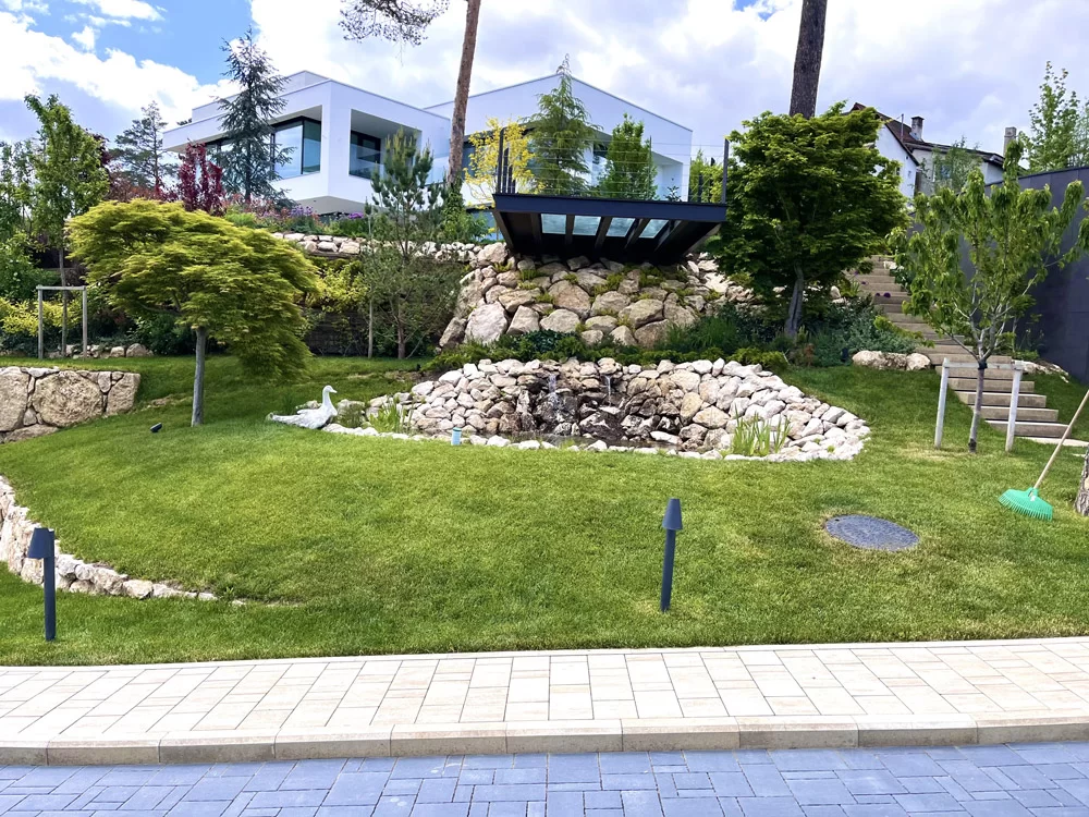 urban-zone-amenajare-gradina-33
